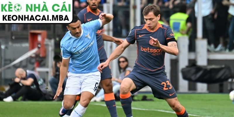 Lazio vùng lên nhưng không thể ngăn Inter
