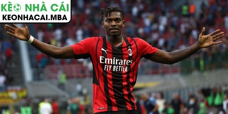 Leao nhận thẻ đỏ ở trận gặp Chile, liệu có lỡ hẹn ngày ra quân World Cup? 2 Leao nhận thẻ đỏ ngay trước thềm World Cup 2026